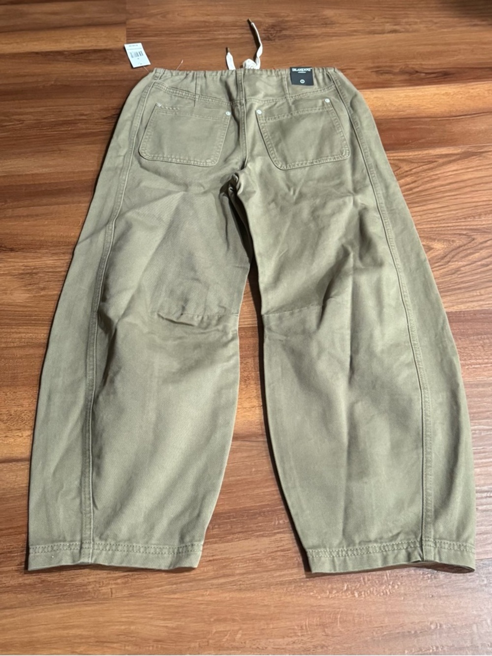 BLANKNYC Barrel Leg Pants S Tan Drawstring High Rise Utility Wide Leg NWT - Picture 2 of 9